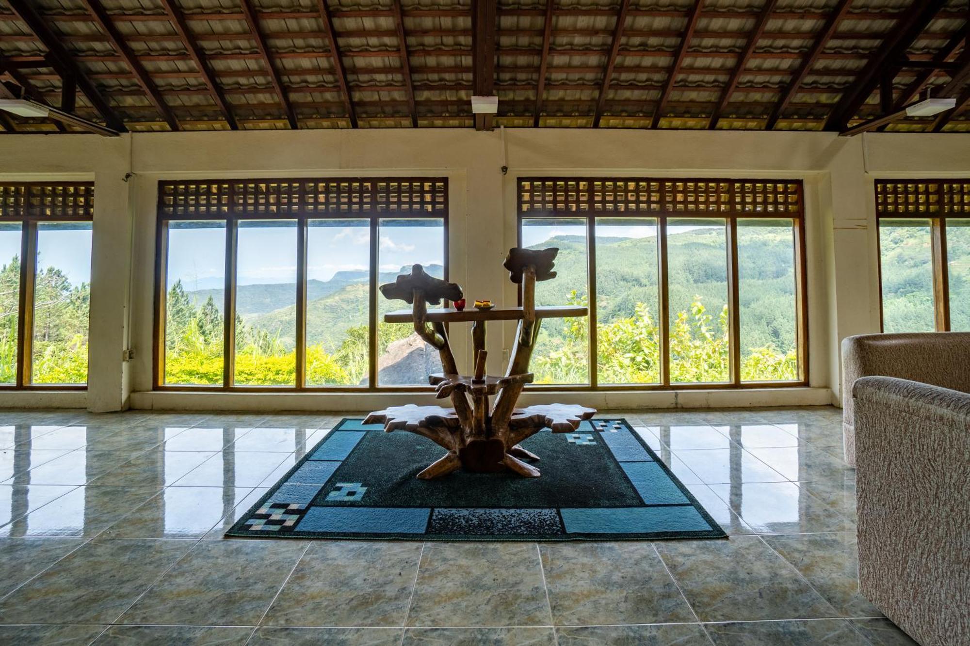Shanthi Uyana 康提 外观 照片